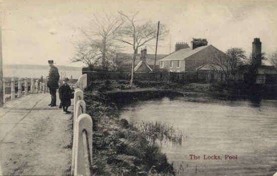 Bridgewater Canal lock's pool, Runcorn