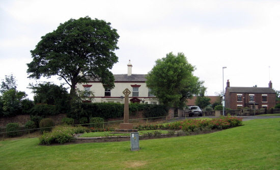 The Grange and Cross, Weston