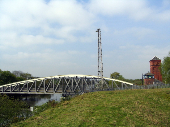 Moore Swing bridge